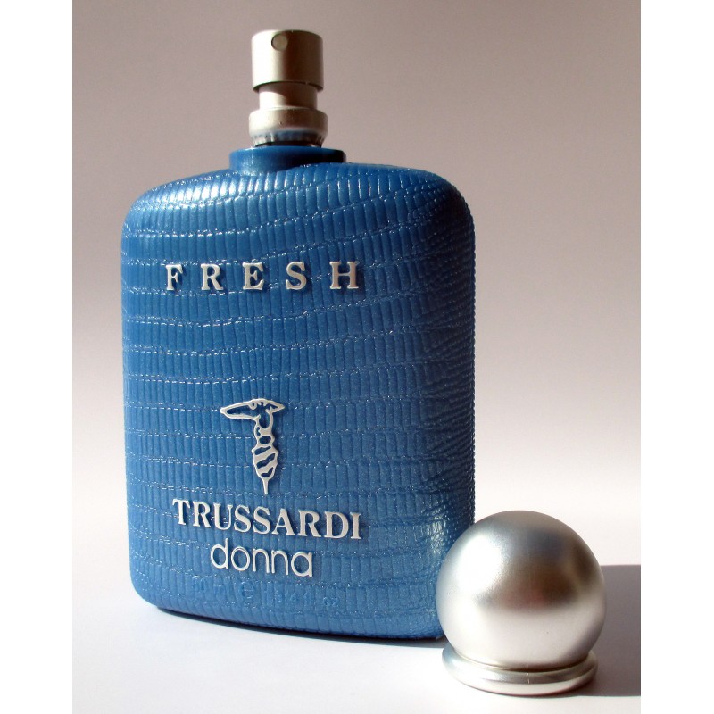 Trussardi riflesso vibe. Духи Trussardi uomo Fresh. Trussardi Donna Fresh. Труссарди Донна Левриеро. Trussardi Donna Fresh 50ml EDT Tester.